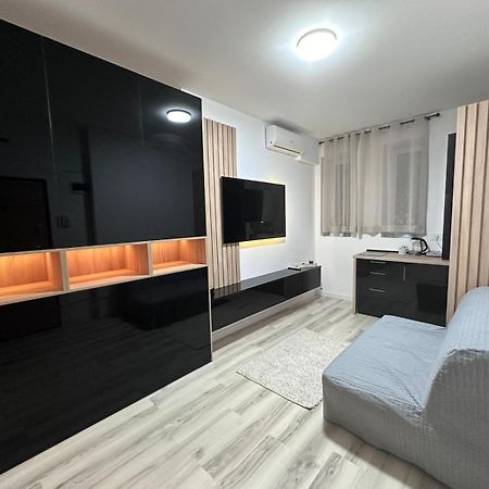 Luxury 1 Bedroom Apartment 布加勒斯特 外观 照片